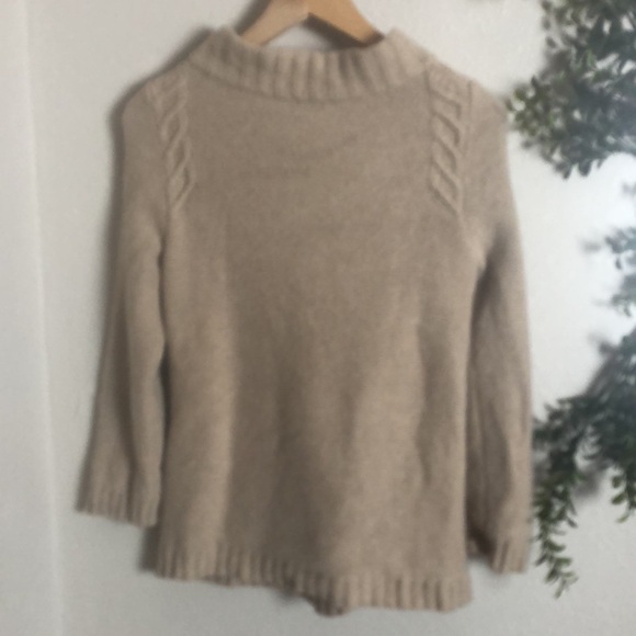 J CREW chunky sweater in light brown - Picture 2 of 9
